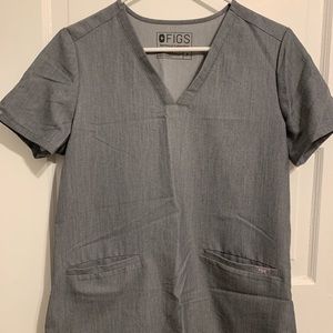 Figs Casma - Three-Pocket Scrub Top (women’s)